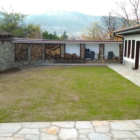 боримечковата къща 3*